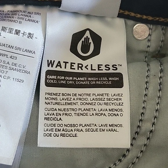 Levi's 711 Skinny Hypersoft Dark Wash Jeans - Picture 7 of 8